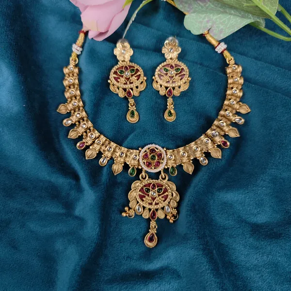 Akshara_Gold_Imitation_Necklace_set