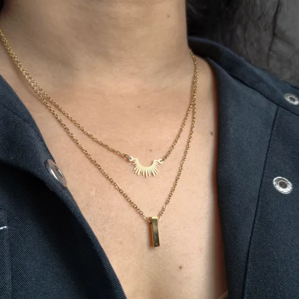 Allie_Resistant_Gold_Layered_Sunburst_Necklace