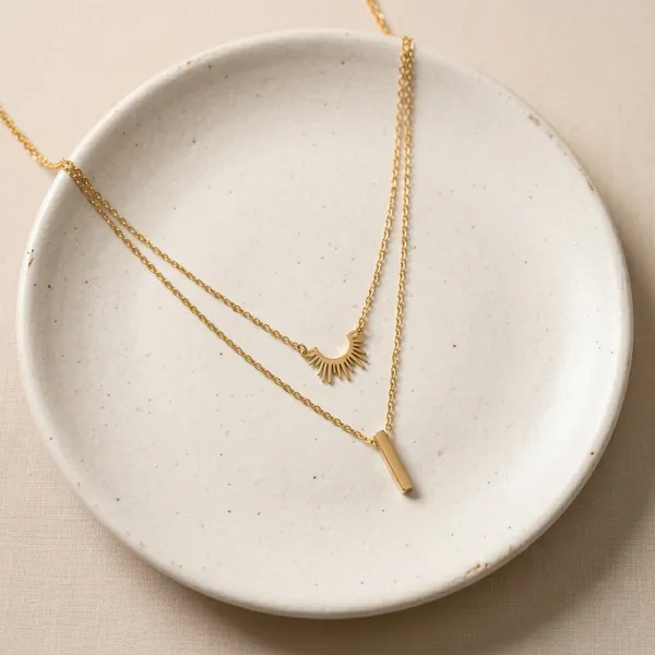 Allie_Resistant_Gold_Layered_Sunburst_Necklace