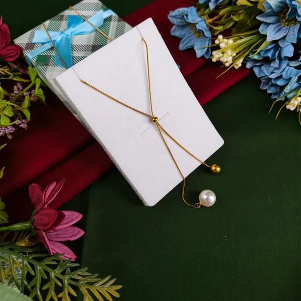 Alondra_Gold_Pearl_Dangle_Adjustable_Bolo_Style