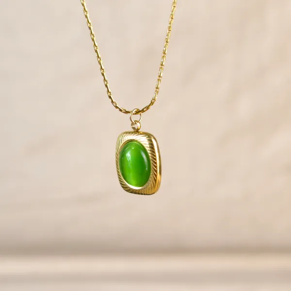 Angelica_Green_Cat’s_Eye_Pendant_Necklace