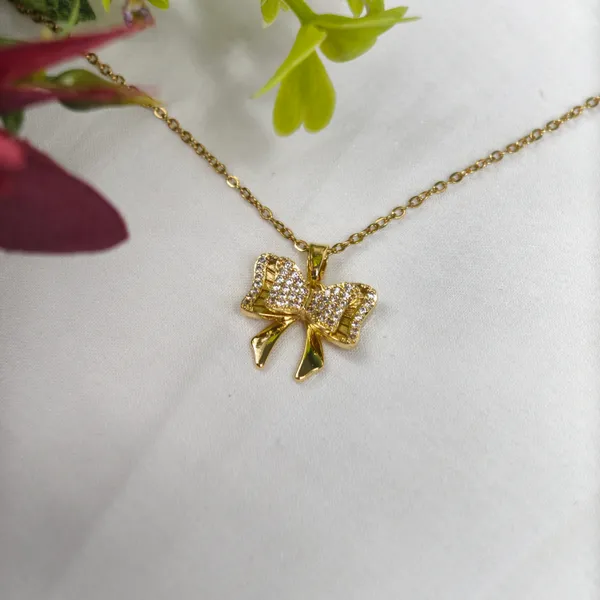Arianna_Bow_Charm_Pendant_Necklace