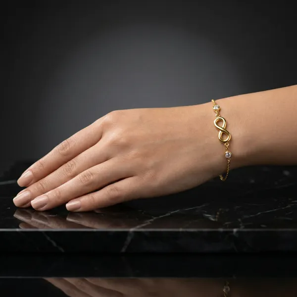 Ashlyn_Infinity–_Dainty_Crystal_Bezel_Link_Chain_Bracelet