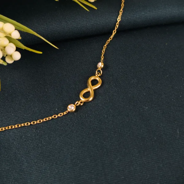 Ashlyn_Infinity–_Dainty_Crystal_Bezel_Link_Chain_Bracelet