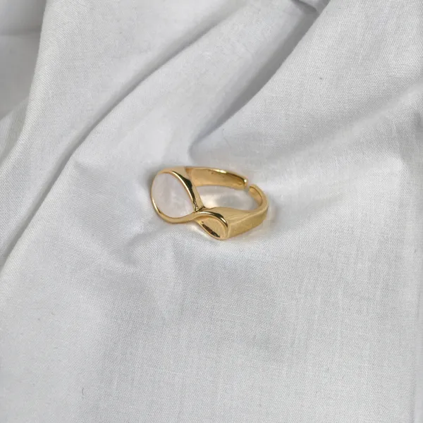 Aura_Mother_of_Pearl_Adjustable_Ring