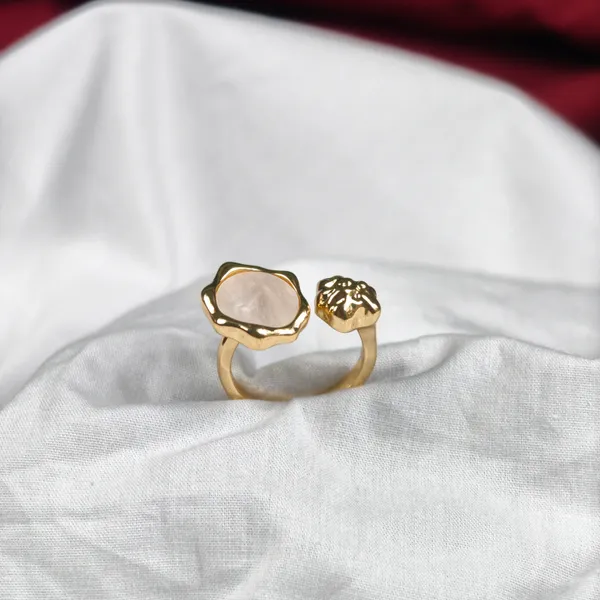 Baroque_Textured_Blossom_Ring