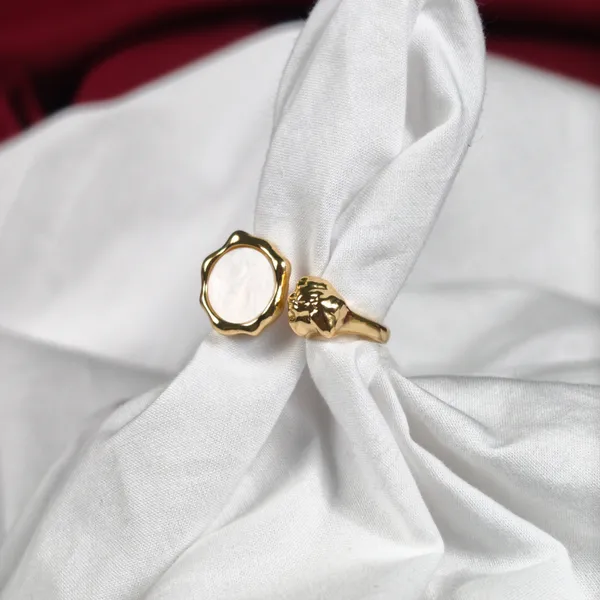 Baroque_Textured_Blossom_Ring
