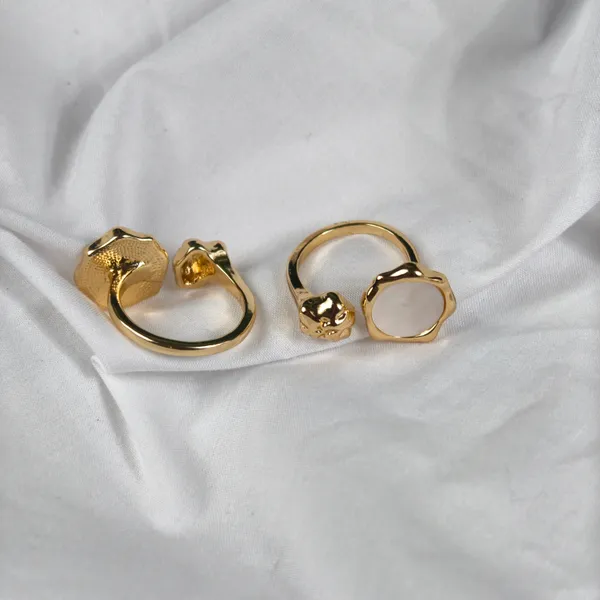 Baroque_Textured_Blossom_Ring