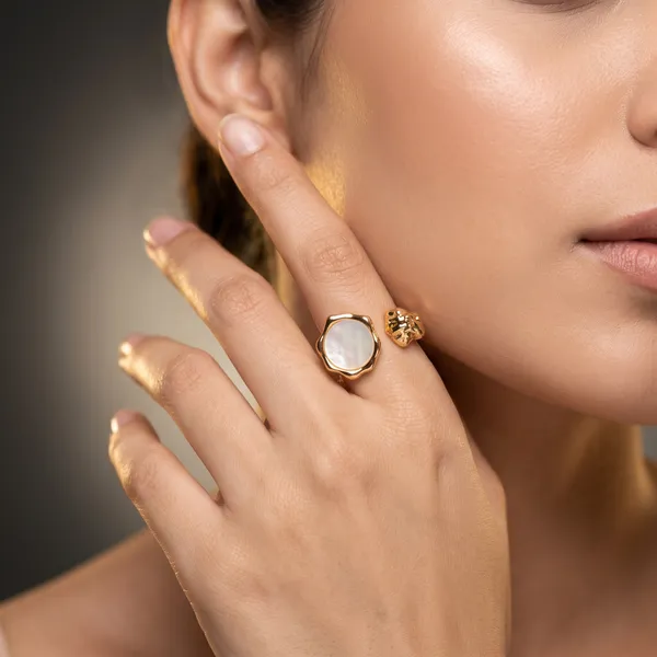 Baroque_Textured_Blossom_Ring