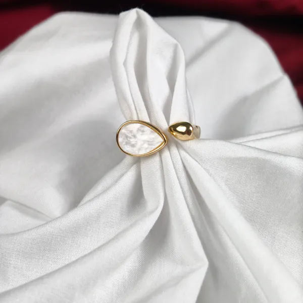 Celeste_Teardrop_Open_Ring