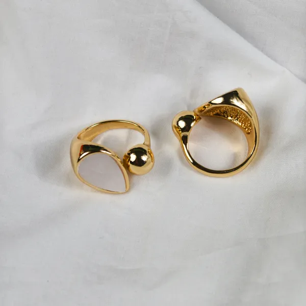 Celestial_Pearl_Teardrop_Anti-Tarnish_Ring