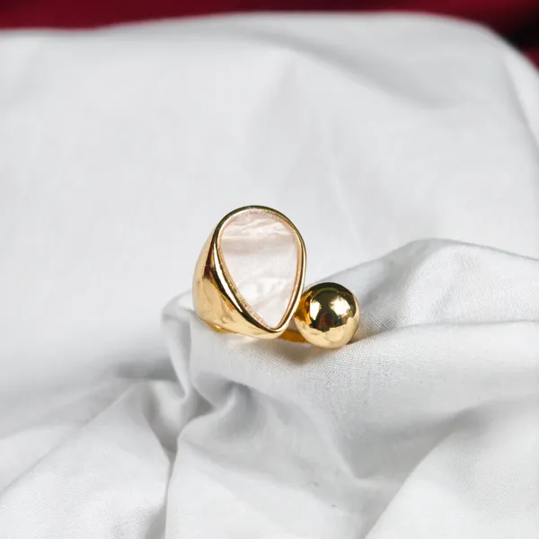 Celestial_Pearl_Teardrop_Anti-Tarnish_Ring