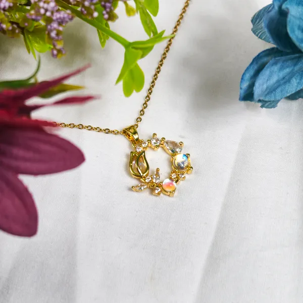 Cora__Celestial_Bloom_Wreath_Necklace