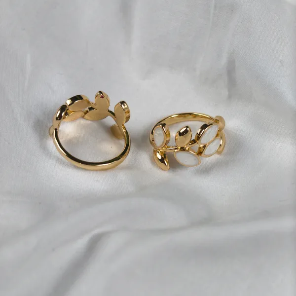 Daphne_Vine_Mother_of_Pearl_Leaf_Ring