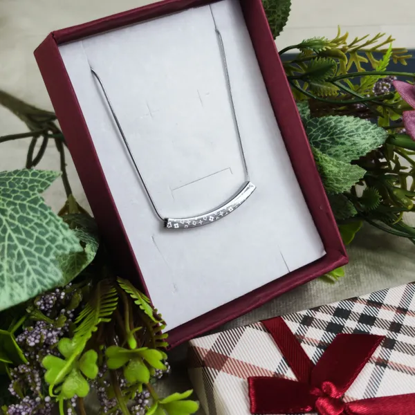 Elise_Monogram_Motif_Curved_Bar_Necklace
