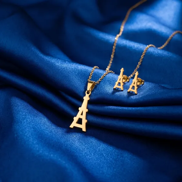 Elisha_"Parisian_Dream"_Eiffel_Tower_Jewelry_Set