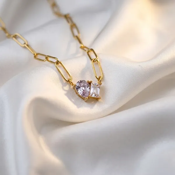 Elisha_"Toi_et_Moi"_Paperclip_Station_Necklace
