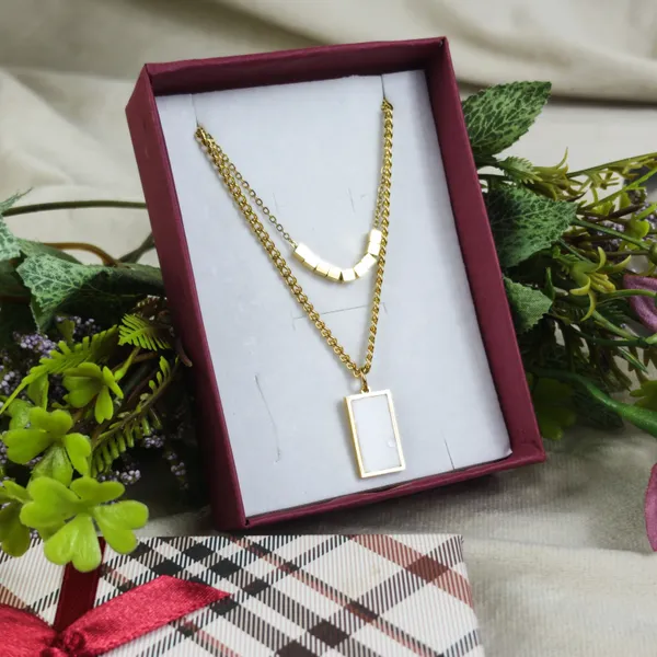 Elowyn_Marble_Rectangle_Layered_Necklace