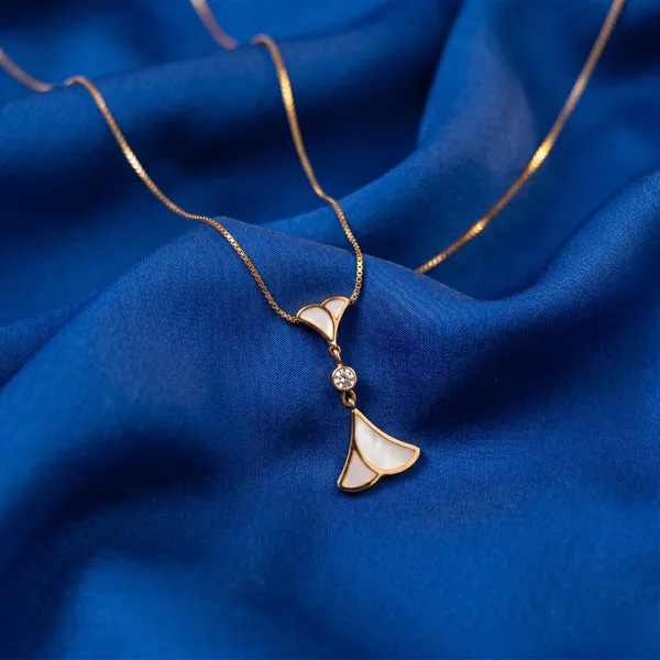 Emily_"Graceful_Petal"_Fan_Drop_Necklace