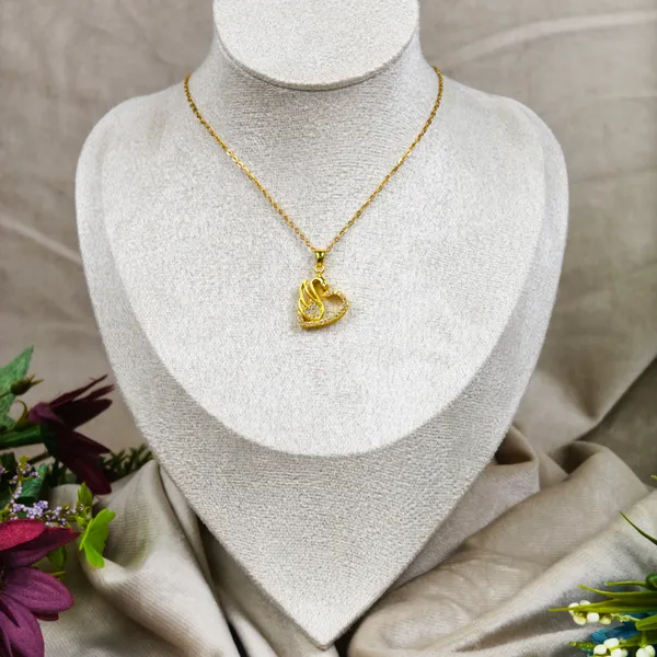 Ethereal_Swan_Heart_Pendant_Necklace