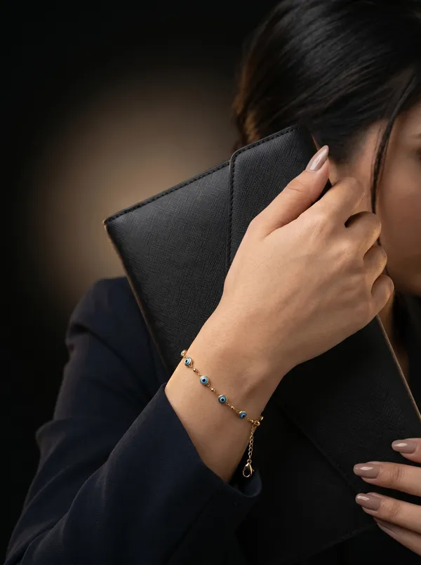 Eve_The_"Protective_Glow"_Bracelet