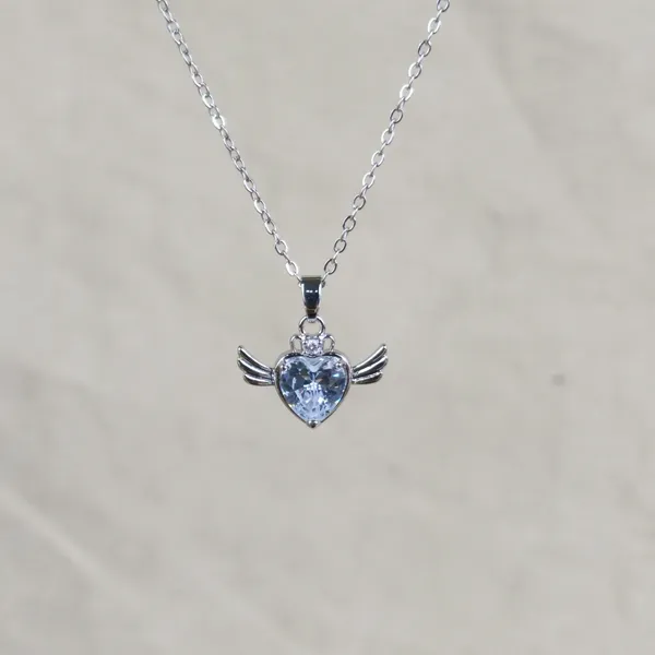 Everlee_Crystal_Heart_Angel_Wings_Necklace