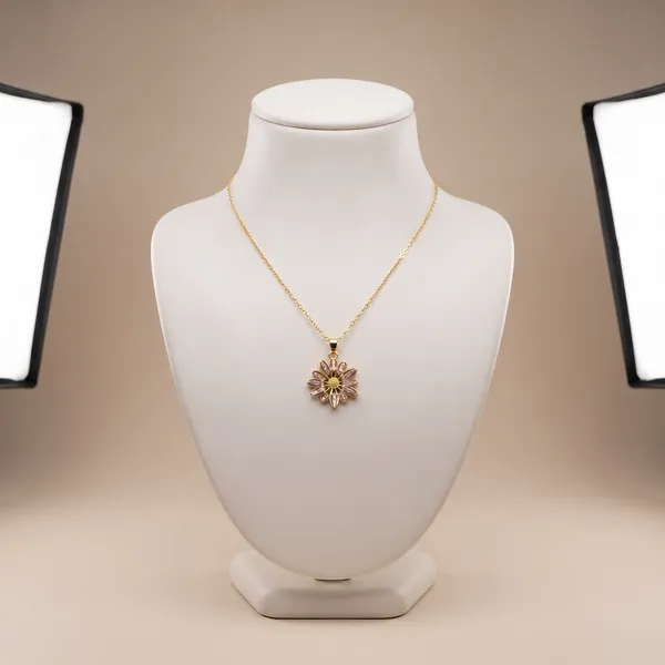 Golden_Petal_Daisy_Pendant_Necklace