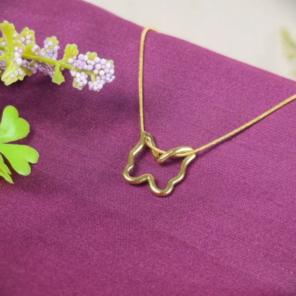 Grace_Minimalist_Butterfly_Necklace