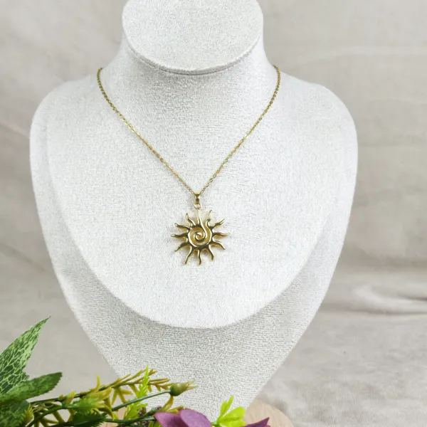 Gracelyn_Radiant_Spiral_Sun_Pendant_Necklace
