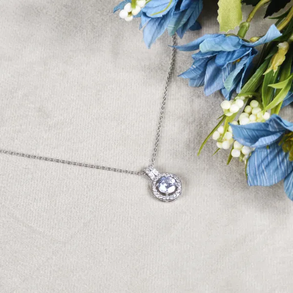 Gracie_Halo_Solitaire_Crystal_Pendant_Necklace