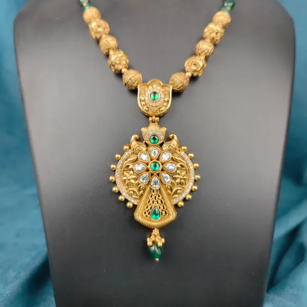 Isha_Indian_Traditional_Necklace_set