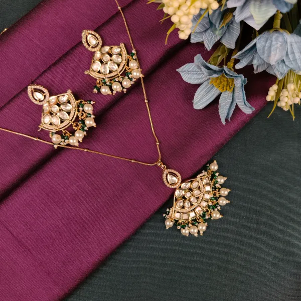 Gold_Plated_Moissanite_Necklace_Set_For_Women_And_Girls_|_Aarvi