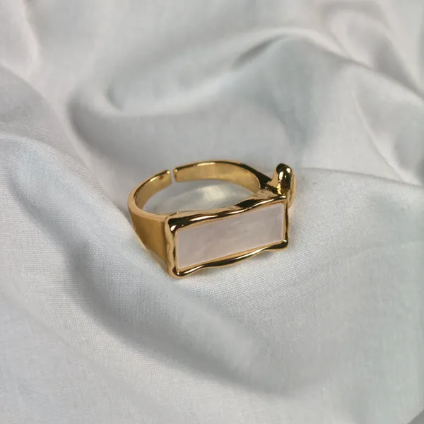 Lyra_Textured_Rectangle_Mother_of_Pearl_Ring