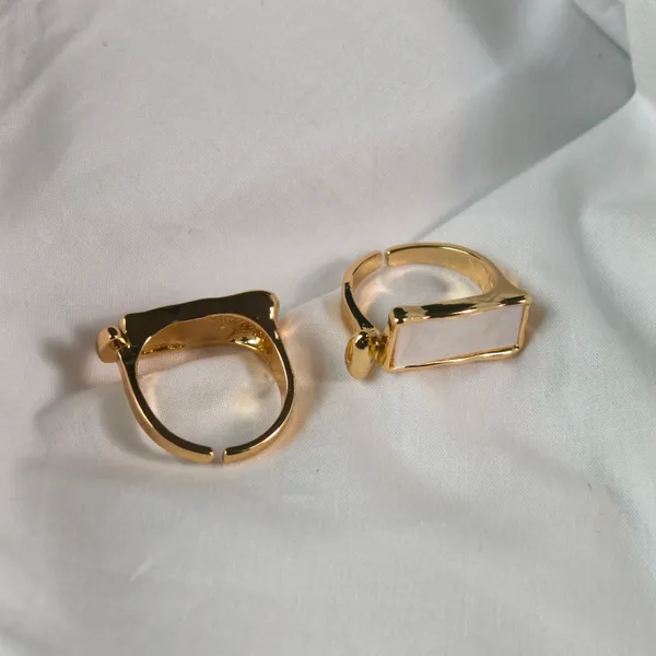 Lyra_Textured_Rectangle_Mother_of_Pearl_Ring