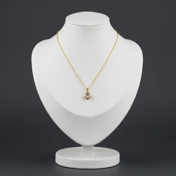 Millie_Solitaire_Square_Necklace