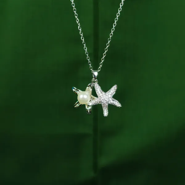 Oceanic_Pearl_&_Starfish_Duo_Necklace