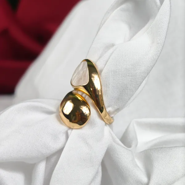 Riviera_Dual_Fluid_Wave_Ring