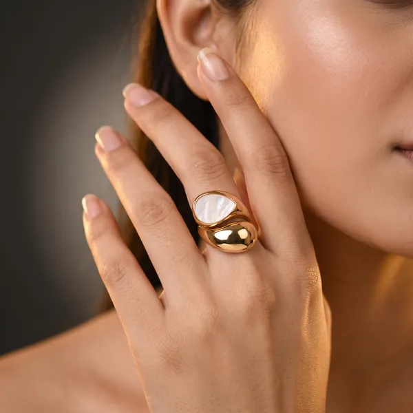 Riviera_Dual_Fluid_Wave_Ring