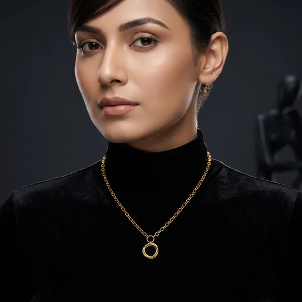 Solstice_Interlocking_Ring_Minimalist_Necklace