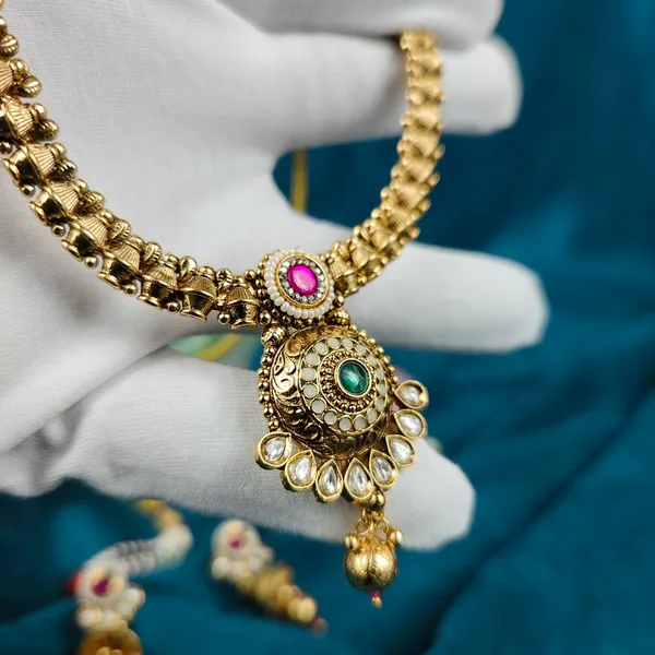 Svarnachakra_1Gm_Gold_Plated_Necklace_set