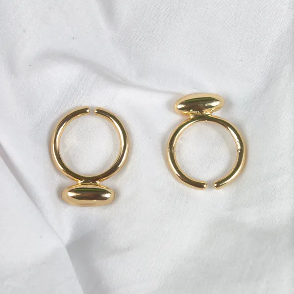 The_Aurelia_Pebble_Ring