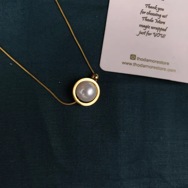 Tishya_"Celestial_Pearl"_Halo_Necklace