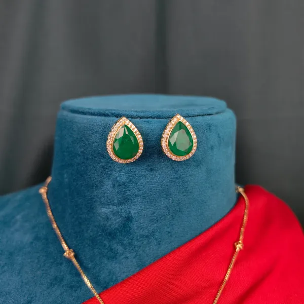 Gold_Plated_Moissanite_Necklace_Set_For_Women_And_Girls_|_Naima