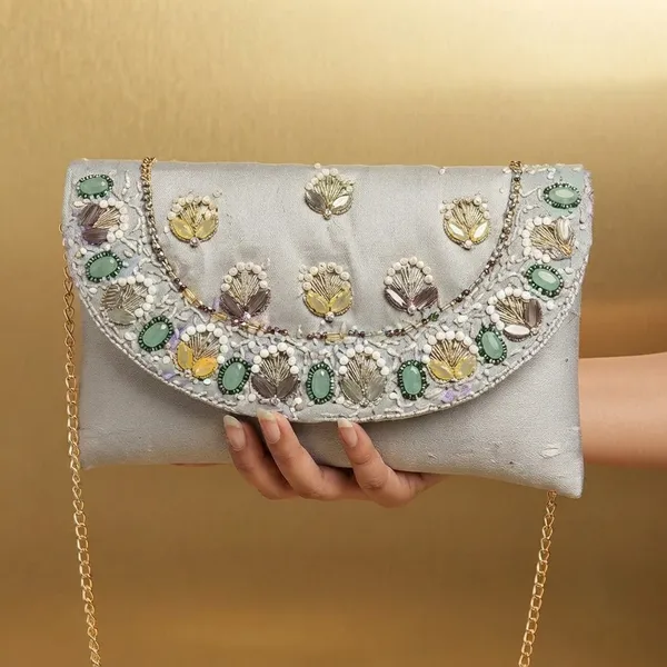 Beadlove_Envelope_Handbag_Grey