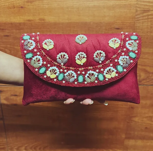 Beadlove_Envelope_Handbag_Red