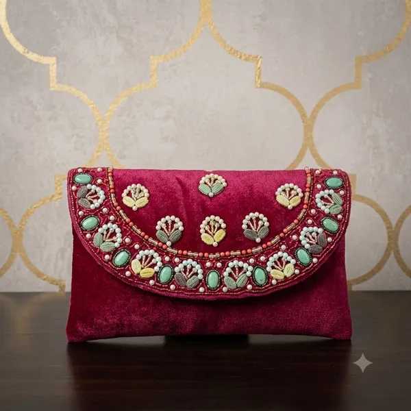 Beadlove_Envelope_Handbag_Red