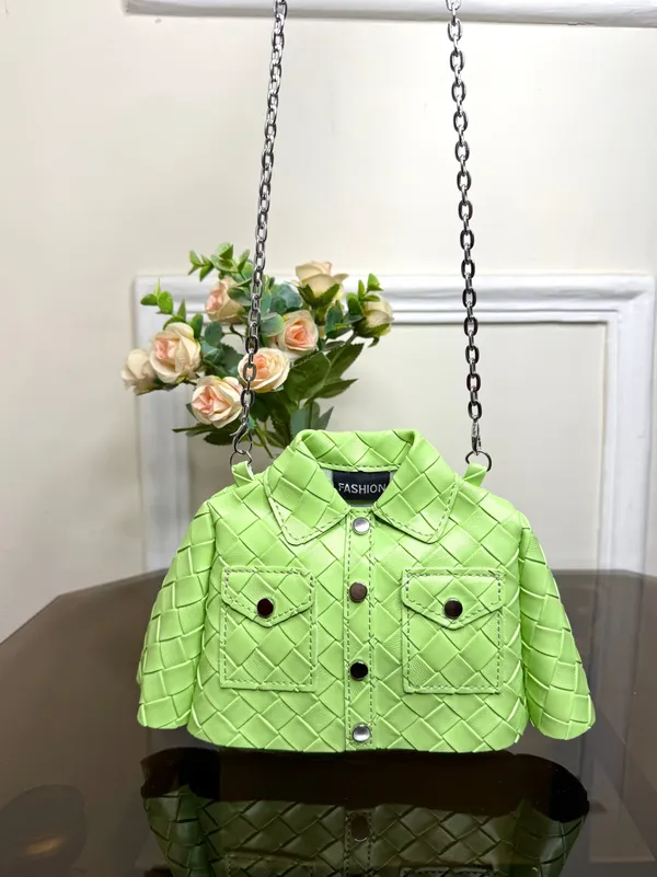 Bella_Shirt_Bag_Green