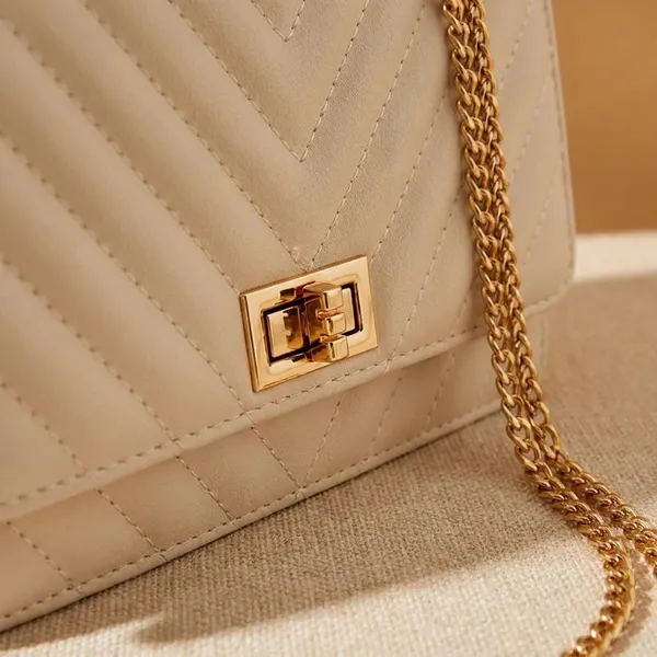 Whiteroyal_Sling_Bag_White