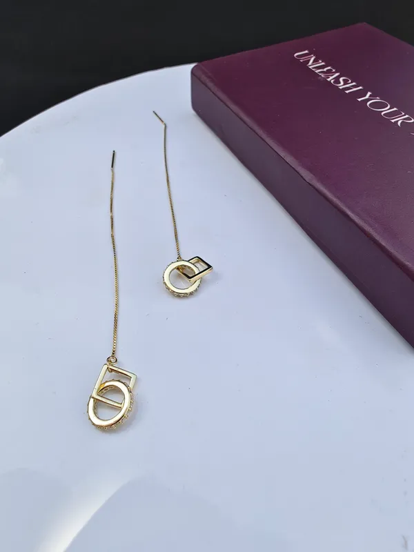 Gold_Tone_Geometric_Chain_Drop_Earrings