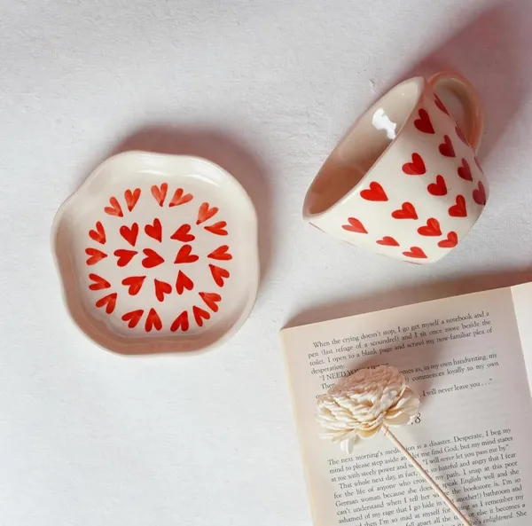 White_And_Red_Heart_Ceramic_Cup_Saucer_Set_Ceramic_Coffee_Mug_With_Saucer_Cup_Saucer